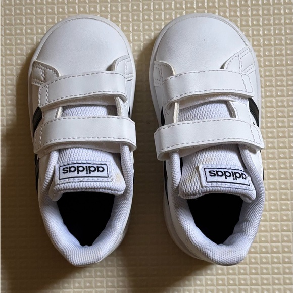 Adidas Baby Grand Court Velcro Sneakers - Picture 1 of 4